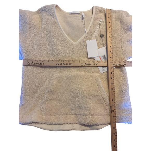 Helmut Lang Ivory Sherpa Fleece Pullover – Size L – NWT ($415 Retail) - Picture 7 of 7